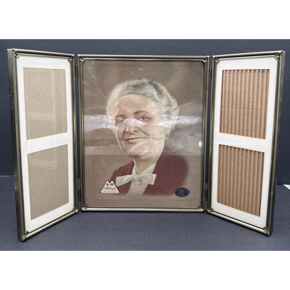 Vintage Trifold Brass/Gold Tone Ornate Metal Picture Frame By Metalcraft